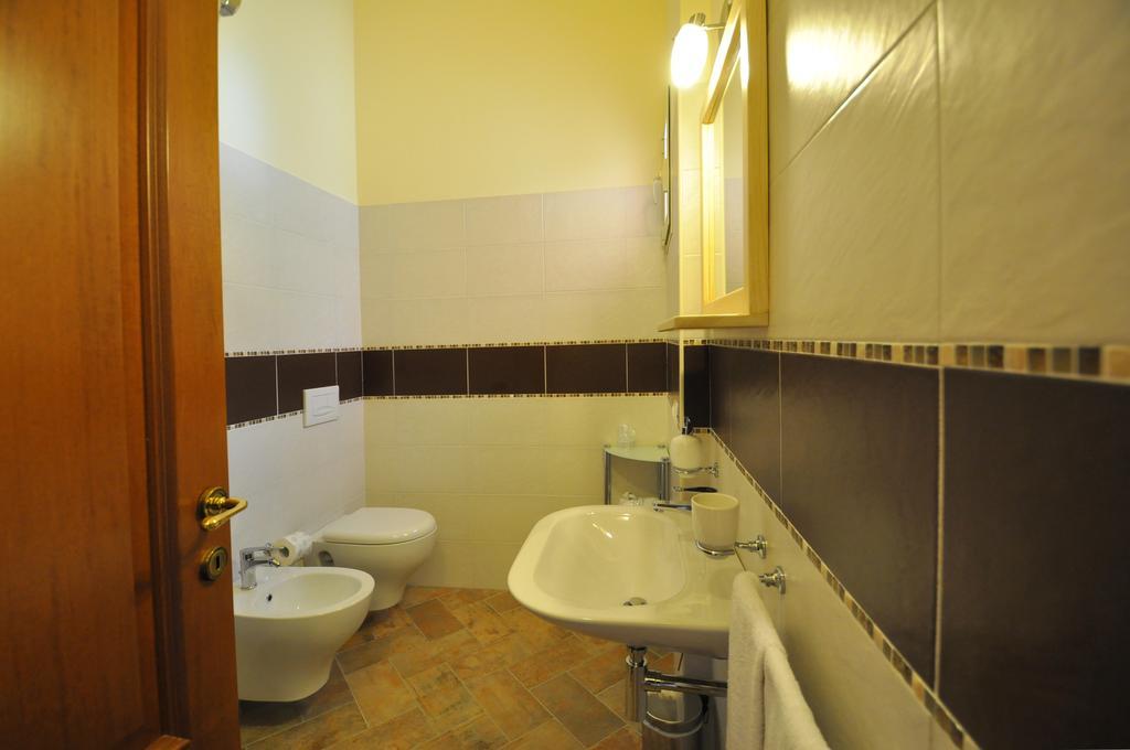 Affittacamere B&B La Villa Dei Graniti Villasimius Zimmer foto