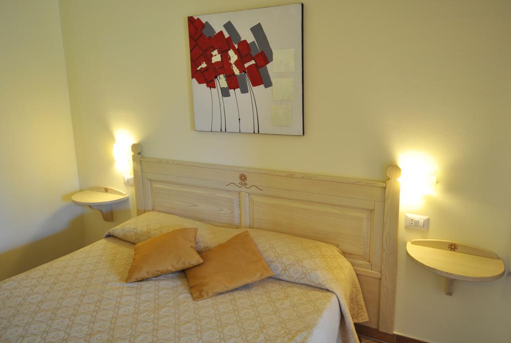 Affittacamere B&B La Villa Dei Graniti Villasimius Zimmer foto
